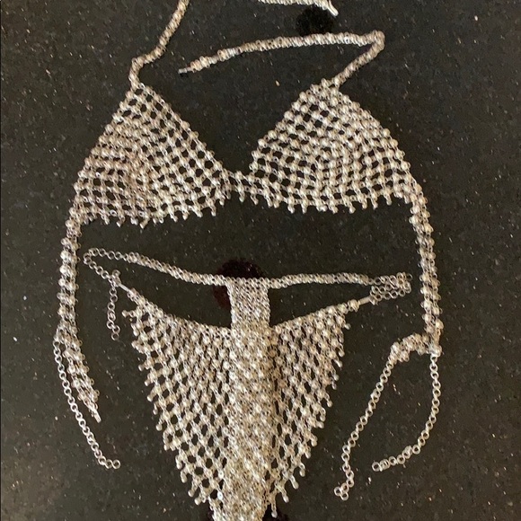 Metal work bikini - Picture 7 of 8
